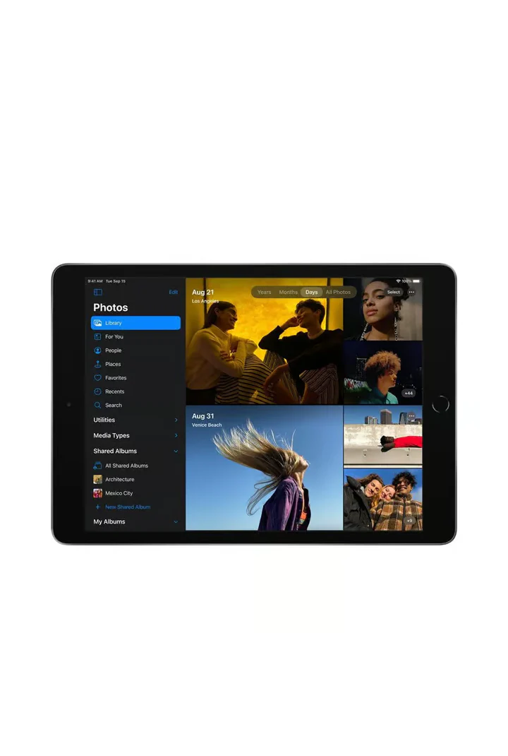 iPad 7th Gen - 128GB - Space Gray - Pre-owned - Image 4